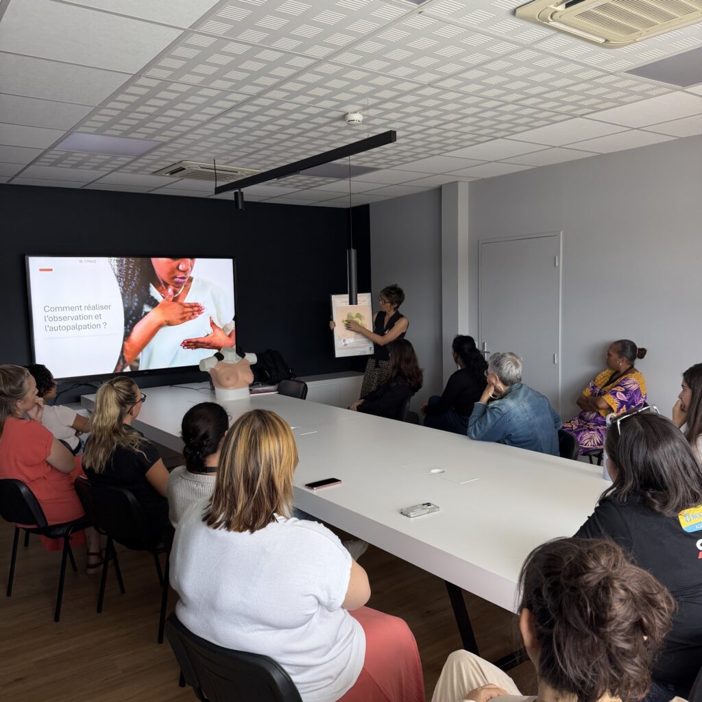 Atelier de sensibilisation Octobre Rose animé par l’ASS-NC chez CIPAC