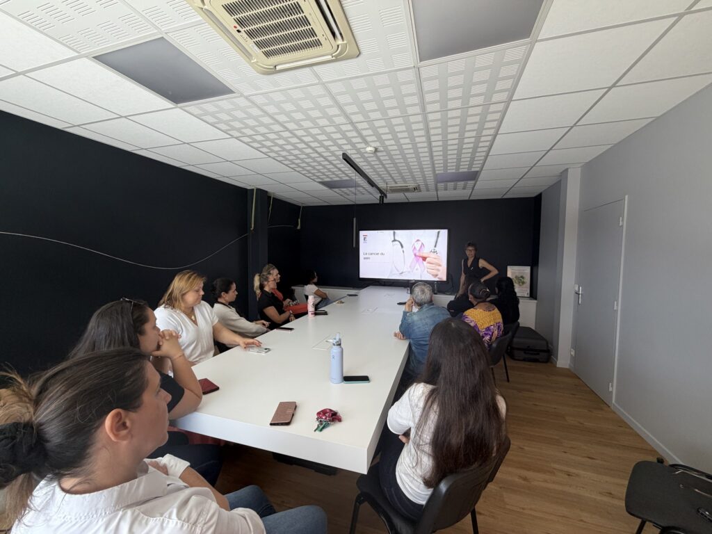 Atelier de sensibilisation Octobre Rose animé par l’ASS-NC chez CIPAC